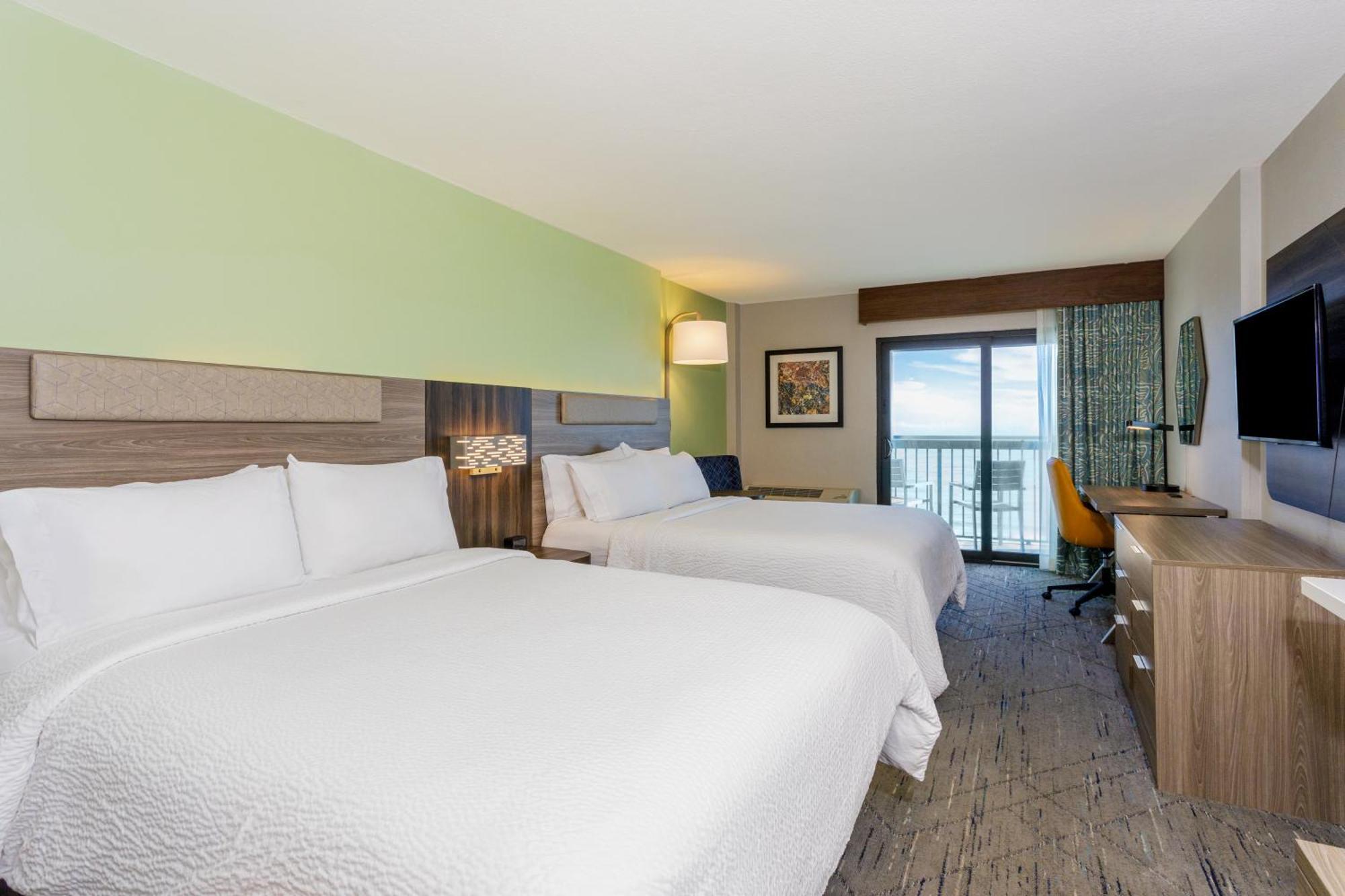 Holiday Inn Express & Suites Oceanfront Daytona Beach Shores By Ihg Exterior photo