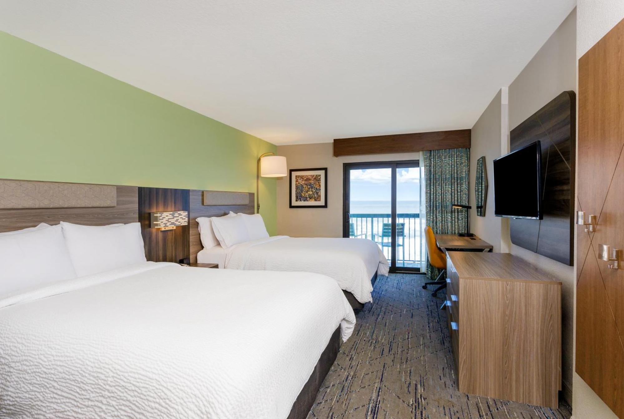 Holiday Inn Express & Suites Oceanfront Daytona Beach Shores By Ihg Exterior photo